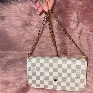 💎Louis Vuitton Damier Azur  Pochette Felicie💎